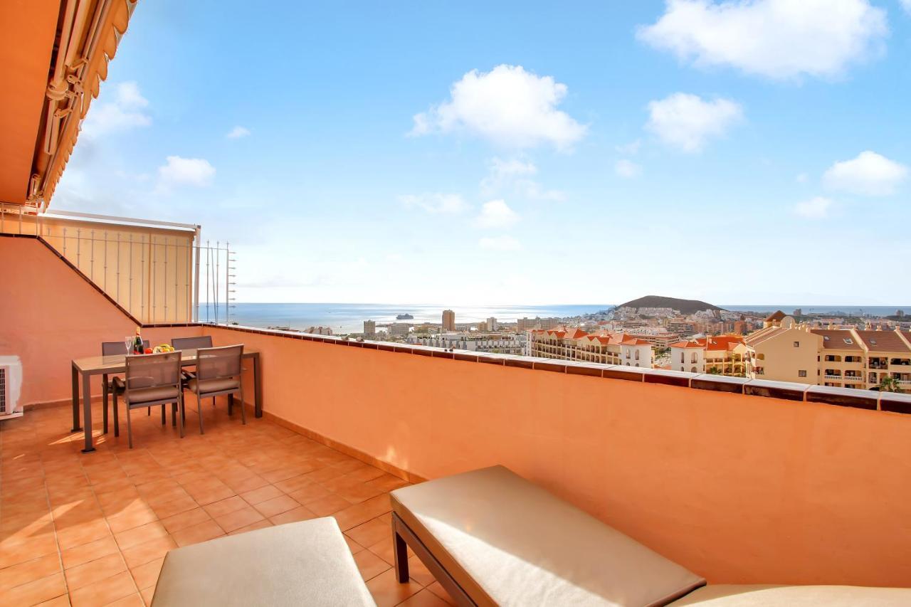 Top Floor, Sea View, Huge Terrace, Heated Pool, Garage Лос Кристианос Экстерьер фото