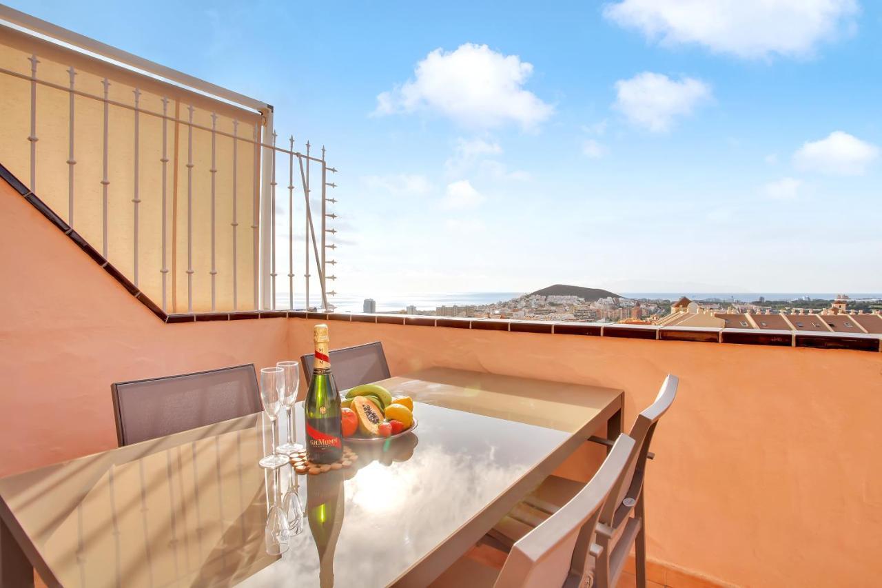 Top Floor, Sea View, Huge Terrace, Heated Pool, Garage Лос Кристианос Экстерьер фото