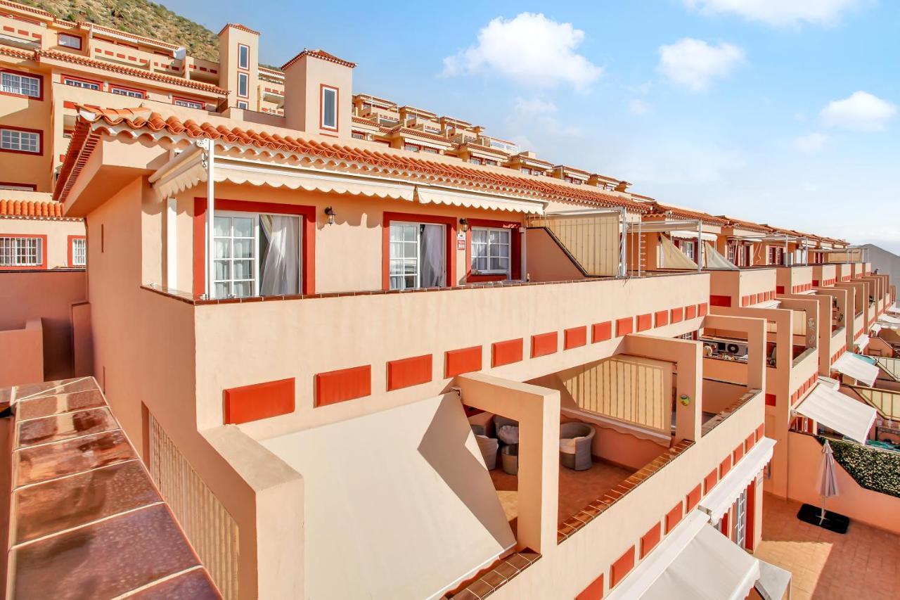 Top Floor, Sea View, Huge Terrace, Heated Pool, Garage Лос Кристианос Экстерьер фото